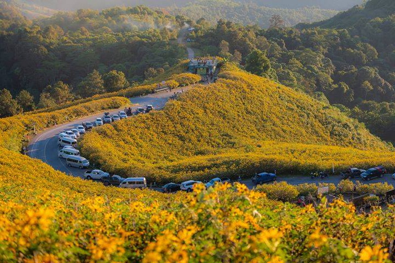 khun yuam district, doi mae aukor, doi mae u-kor, attractions in khun yuam