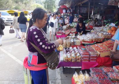 hmong market, doi inthanon national park, inthanon national park, doi Inthanon, inthanon