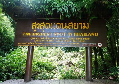 summit doiInthanon , maeya waterfall, doi inthanon national park, inthanon national park, doi Inthanon, inthanon