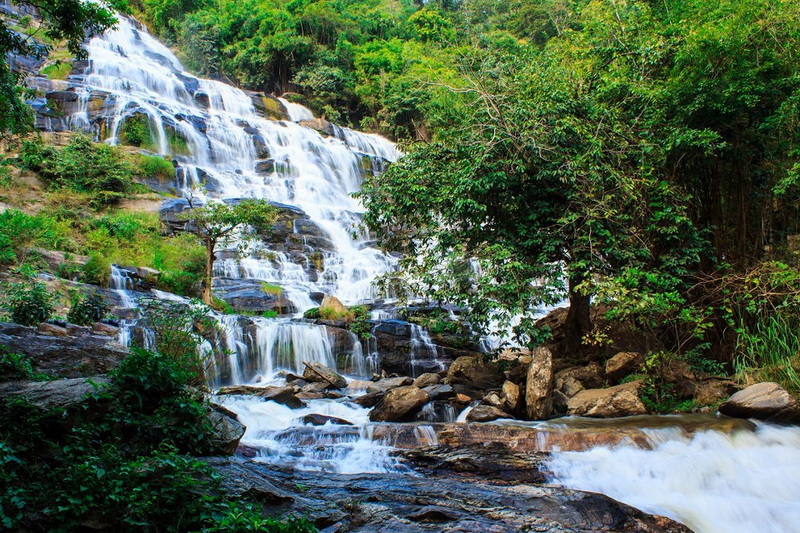 maeya waterfall, doi inthanon national park, inthanon national park, doi Inthanon, inthanon