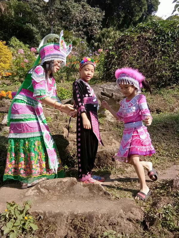 hmong, hmong people, hmong hilltribe, hmong village, hmong tribe, maew, mong, miao, meo, hmong hill tribe